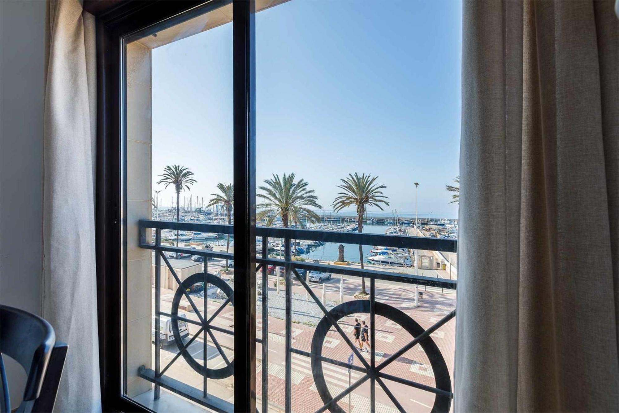 A&N Seaport 1B Apartment Caleta De Velez Luaran gambar