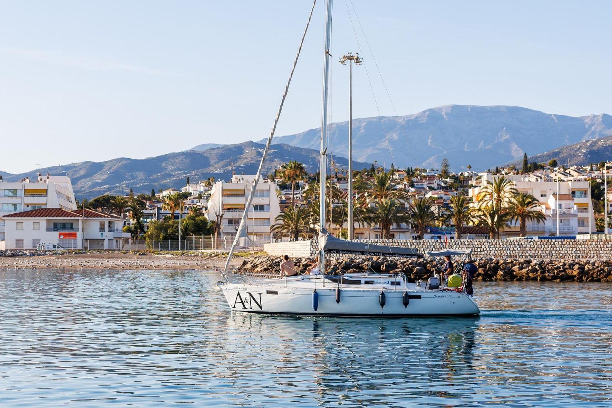 A&N Seaport 1B Apartment Caleta De Velez Luaran gambar